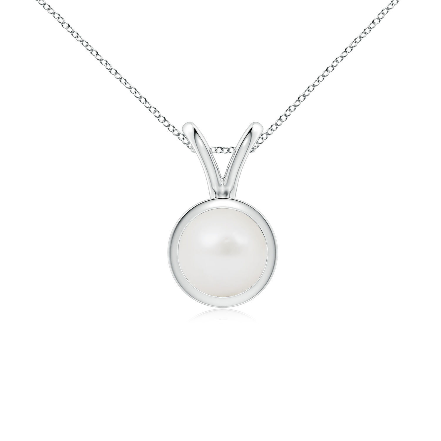 V-Bale Round South Sea Cultured Pearl (Moti) Solitaire Pendant