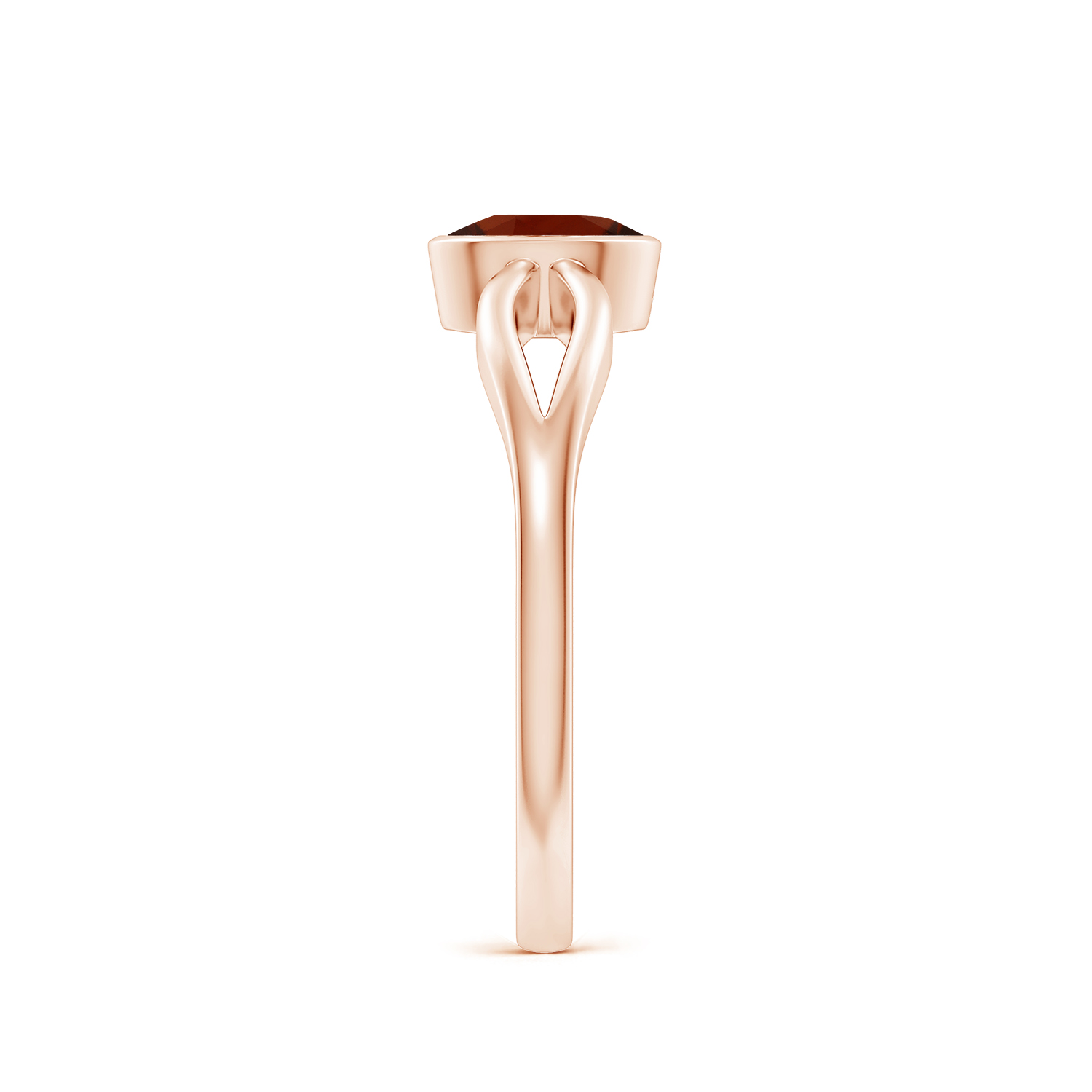 Prong-Set Solitaire OvalHessonite (Gomed) Split Shank Ring