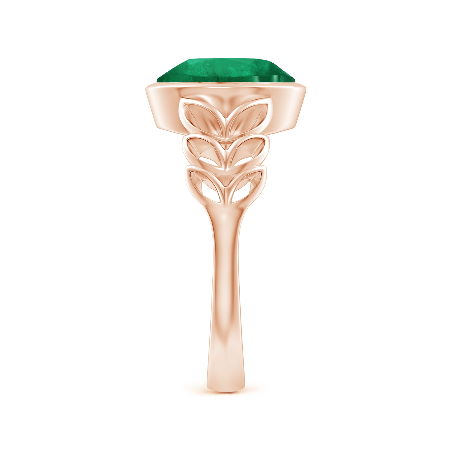  Oval Emerald (Panna) Ring With Leaf Motif 