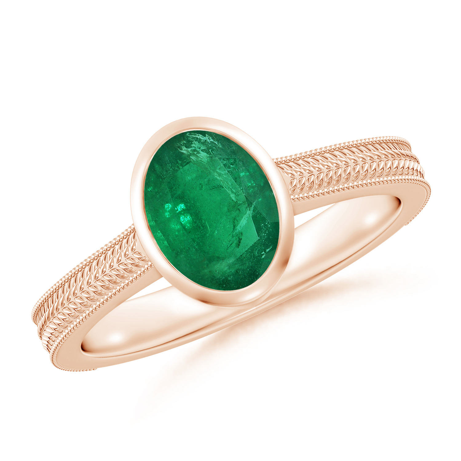 Peg-Set Oval Emerald (Panna) Feather Ring With Scrollwork